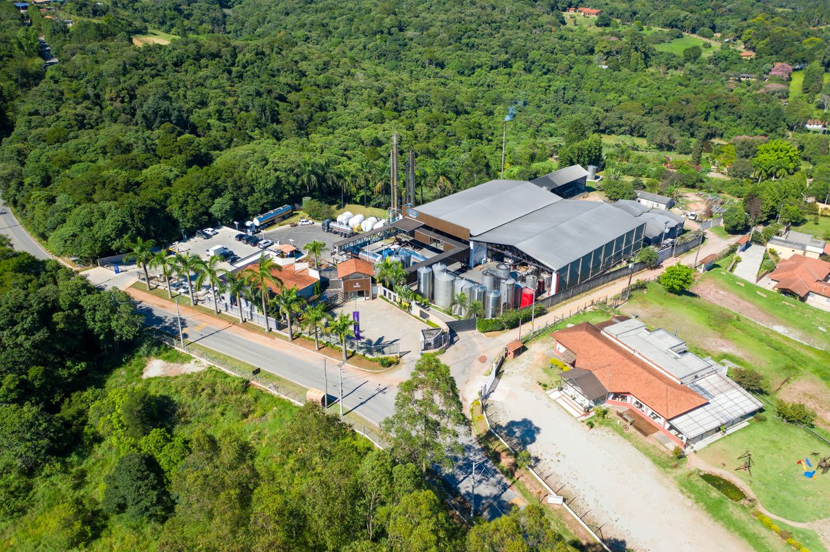 Vista aérea da fábrica da Dialcool em São Roque/SP
